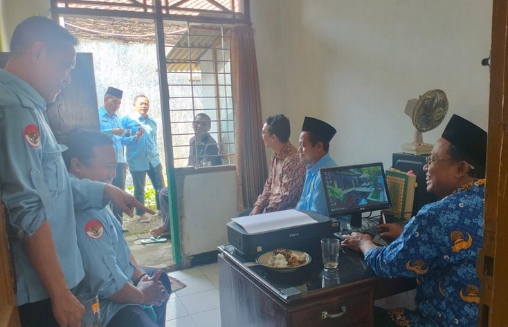 17__makan_siang.jpg