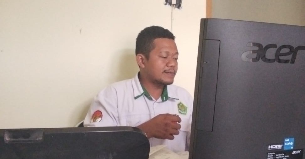 24__editor_berita_sibawor_wangon.jpg