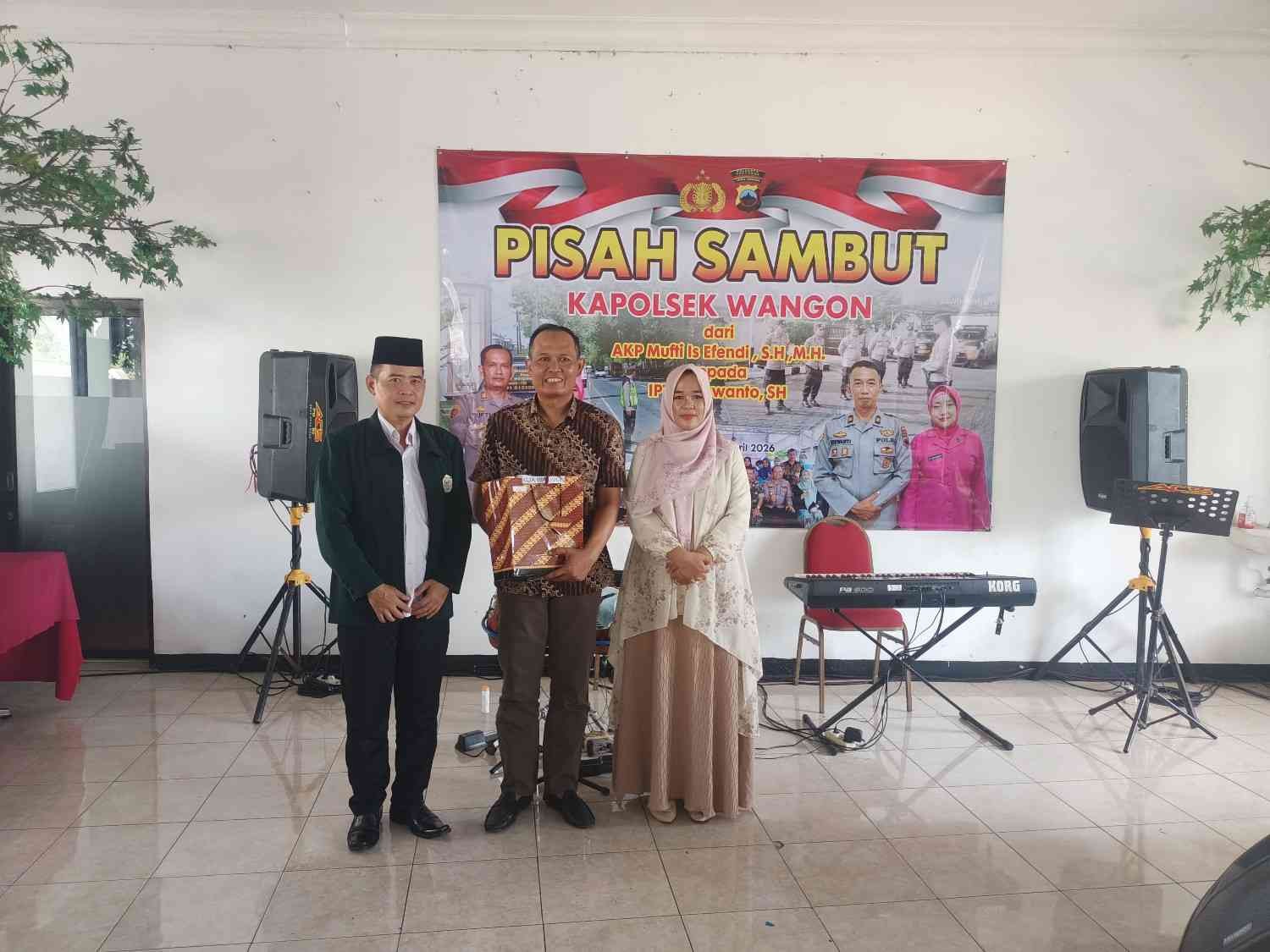 27_Pisahsambut.jpeg