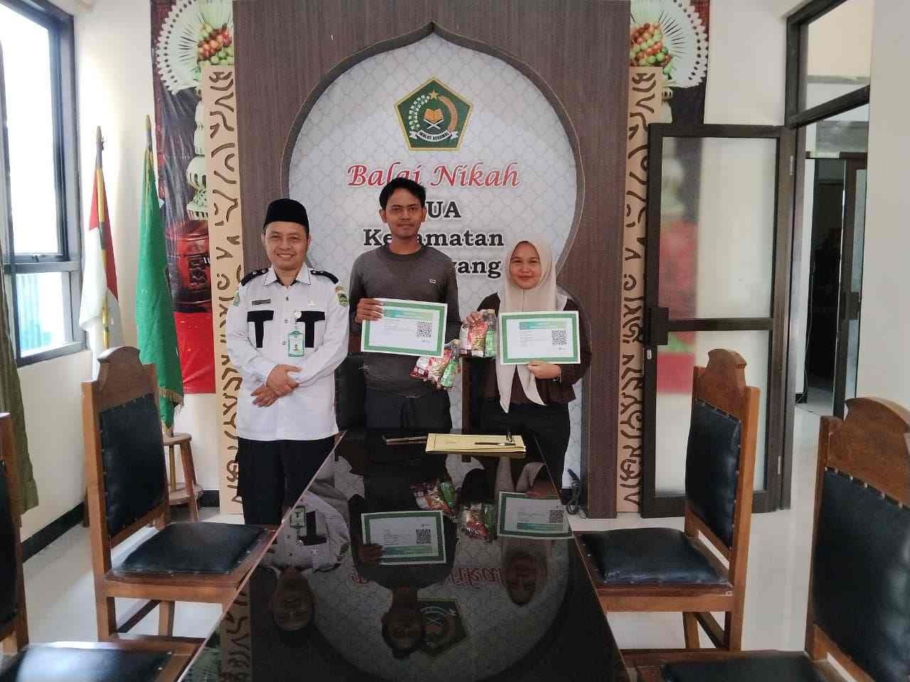 BIMWIN_An__Hendra_Kusdiliansah_+_Isfa_Nur_Rohmah,_Tunjung_11zon.jpeg