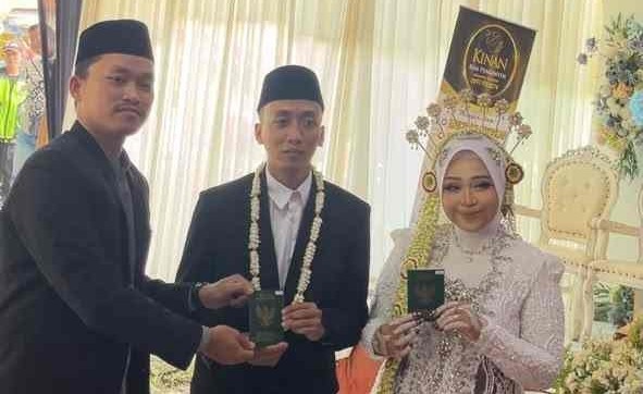 Dimas_dan_Zahrotul_-_Tinggarjaya_11zon1.jpeg