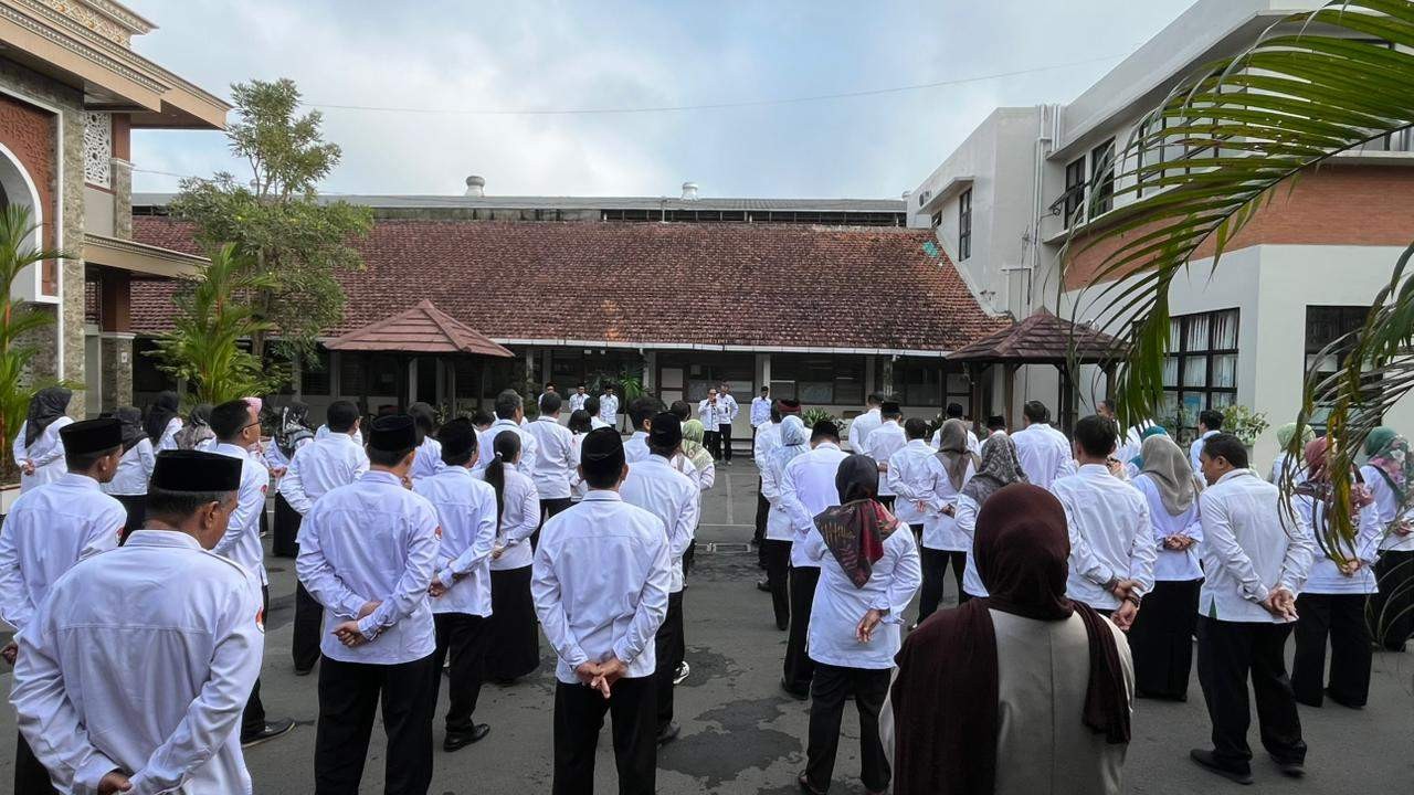 Gambar_WhatsApp_2025-10-13_pukul_08_23_30_b3ddd382_11zon.jpg