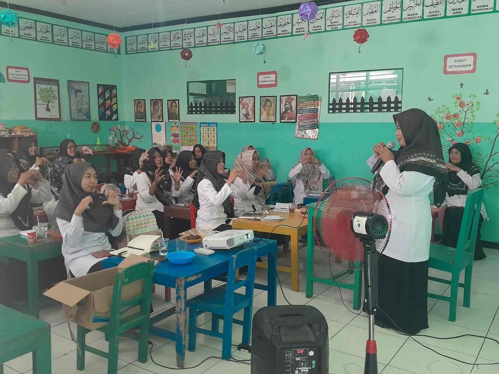 Gambar_WhatsApp_2025-11-10_pukul_14_49_44_a74ed1fd_11zon.jpg