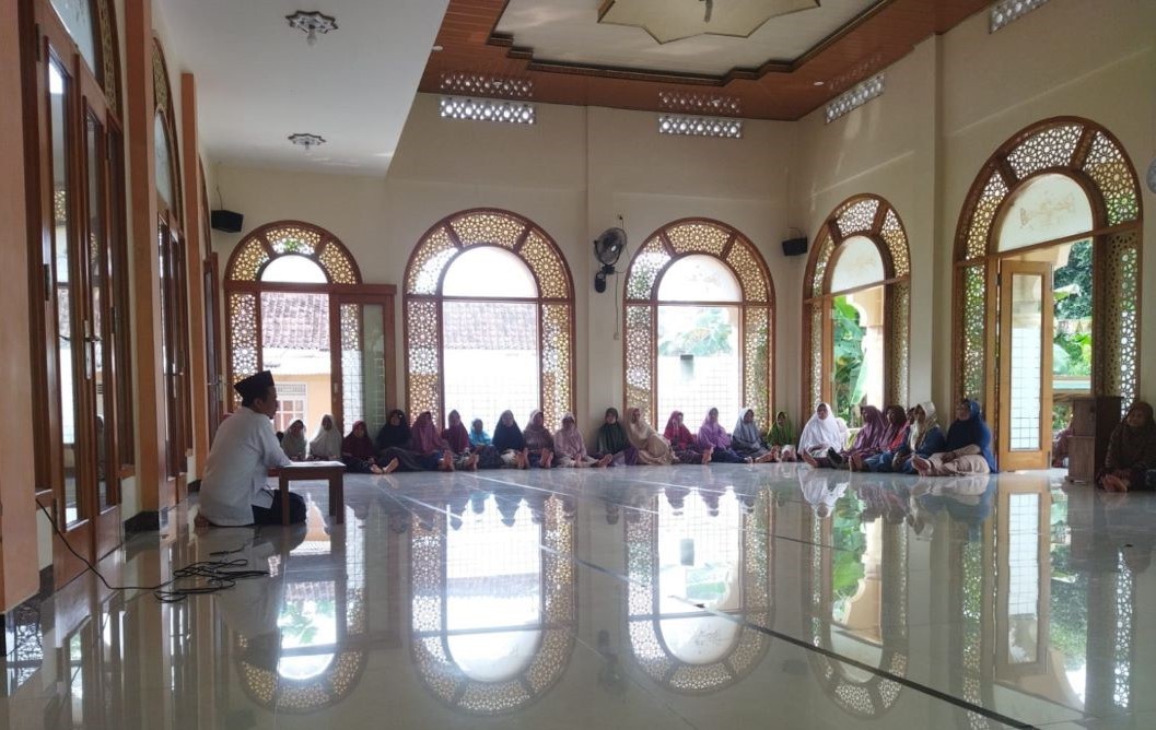 Gb__MT_Muslimat_Tunjung_lor-2.jpg