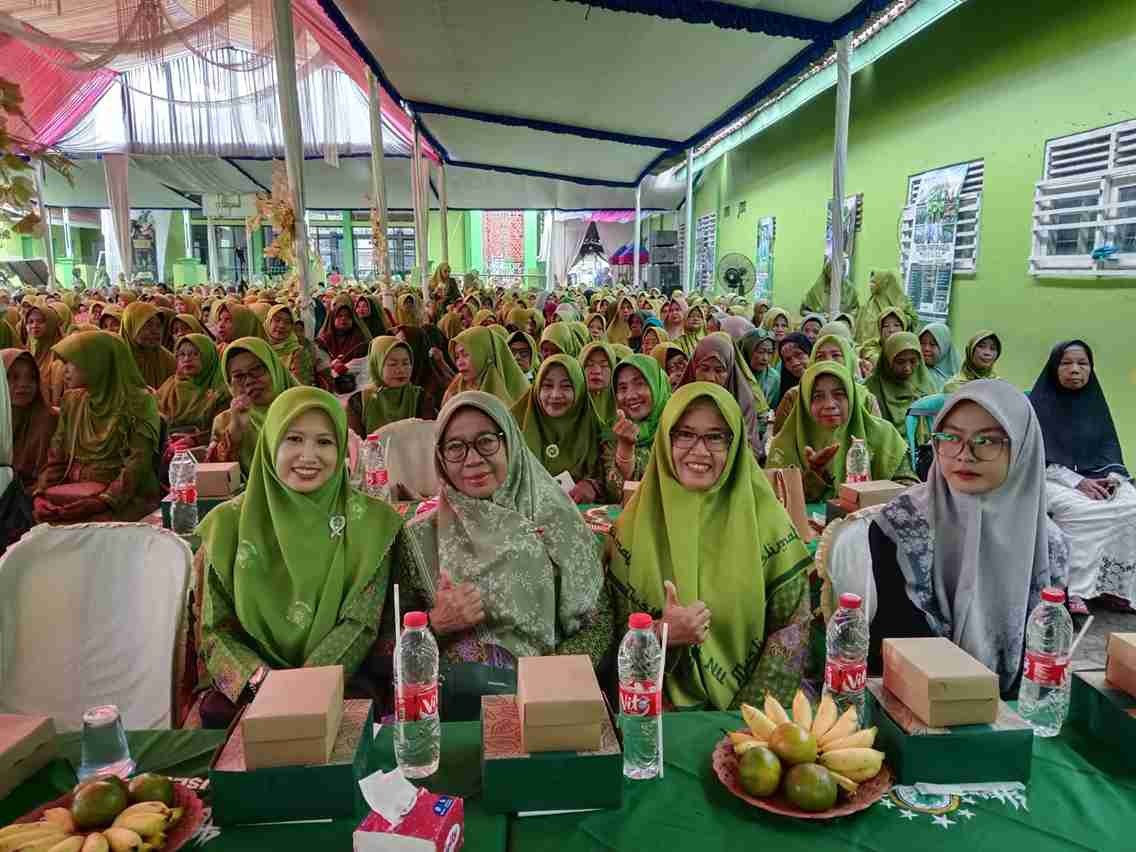 Muslimat_Fatayat_NU_Jatilawang_11zon.jpeg