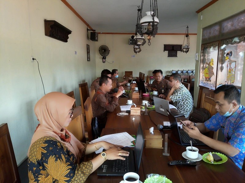 Rapat_EDM.jpeg