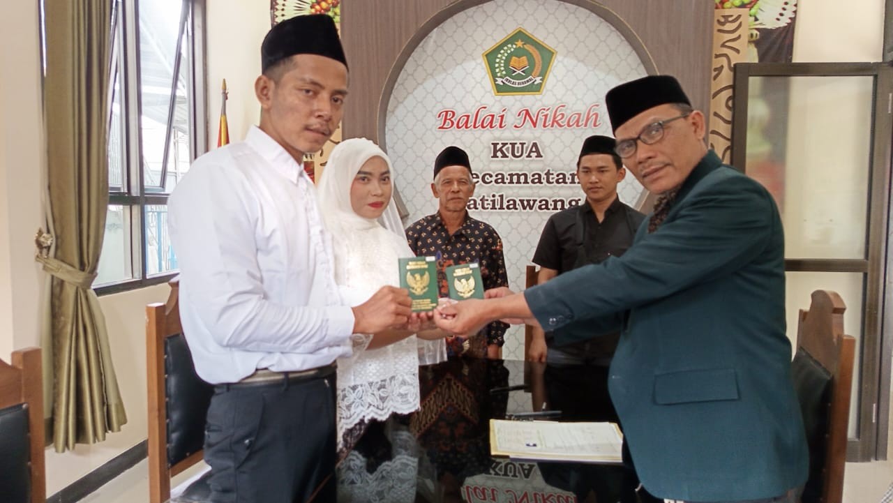 izul_Akad_nikah_Achmad_Zulfin_dan_Septi_Puspitasari__Tunjung.jpeg