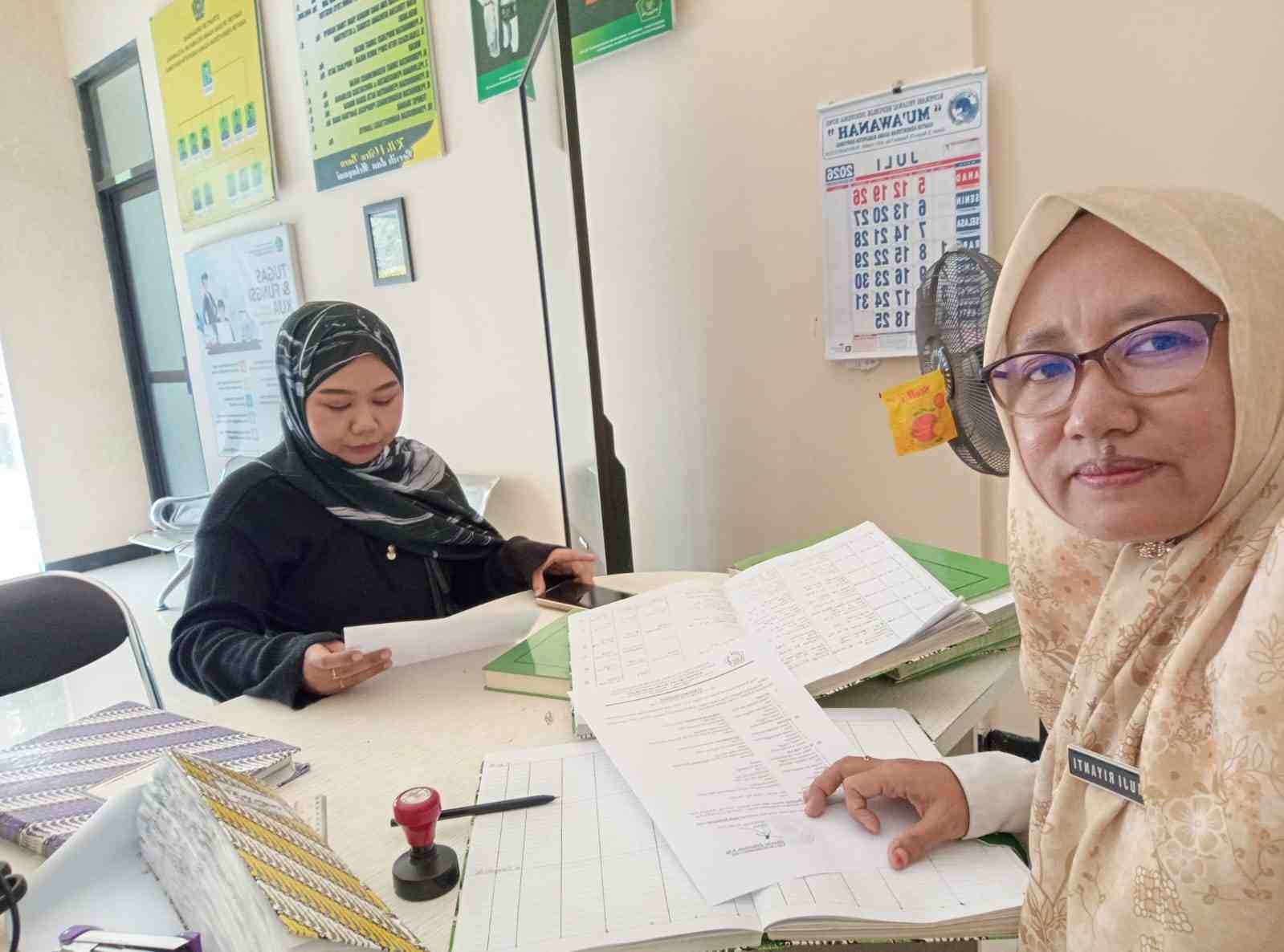 muji_Permohonan_riwayat_pernikahan_untuk_membuat_akte_kelahiran_anak_11zon.jpeg