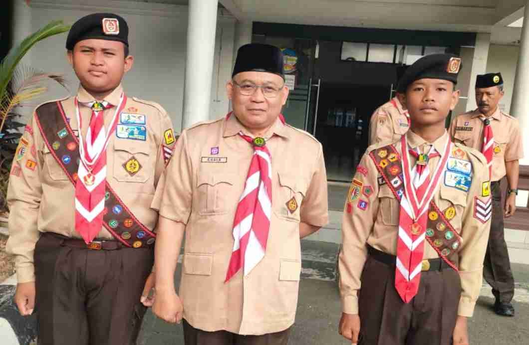 pendopo_si_panji_11zon.jpg