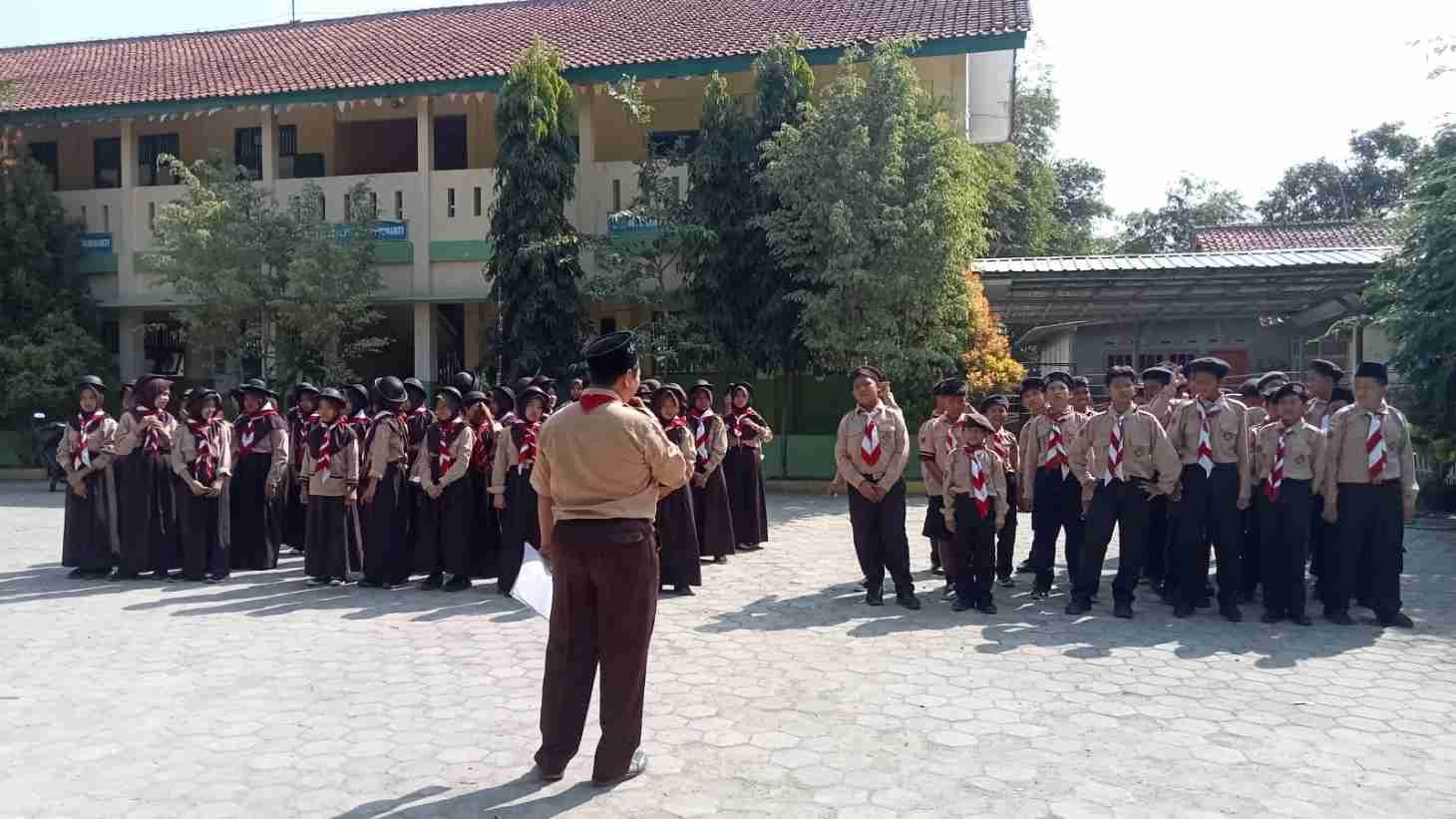 pramuka_ekstra.jpg