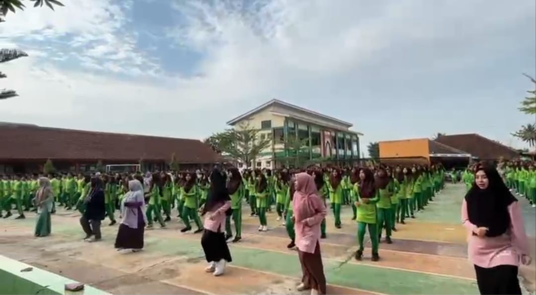 senam_indonesia_sehat_11zon.jpg