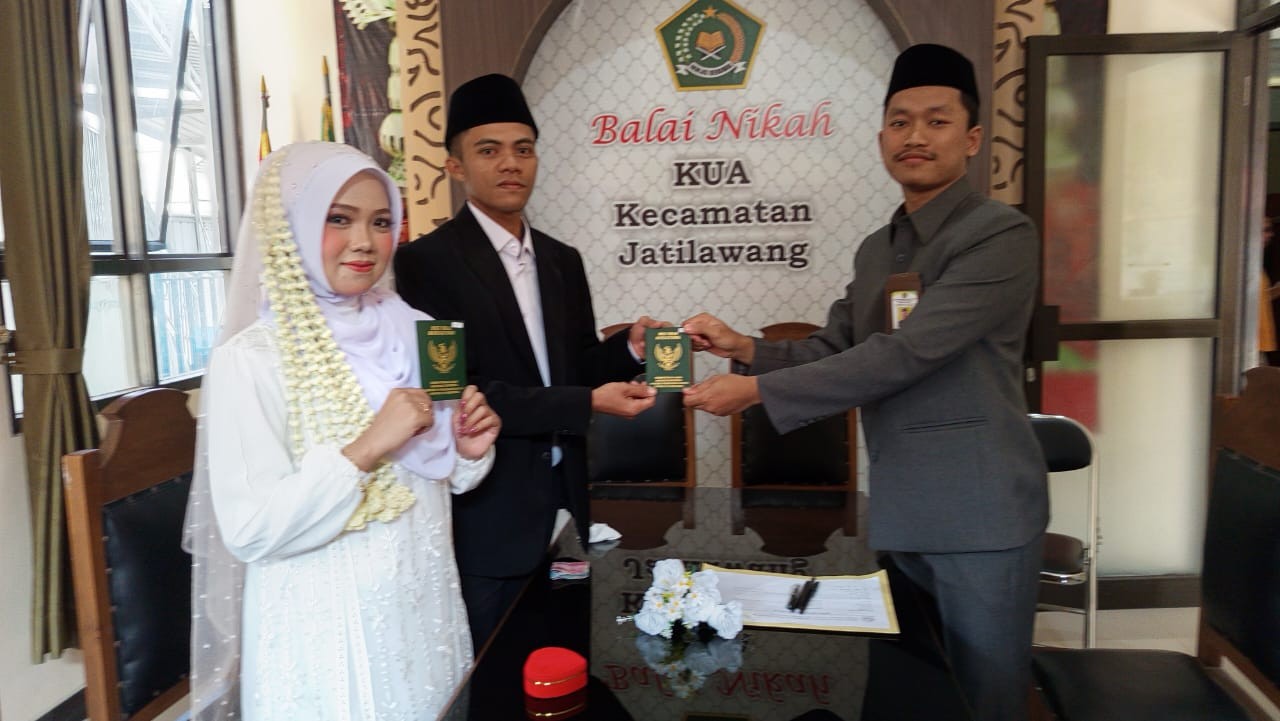 ulul_Akad_nikah_Rizki_Yuriska_dan_Yuliana_Muminah__Tunjung.jpeg
