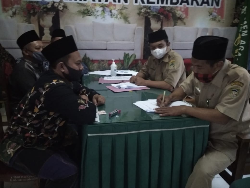 wakaf.jpg