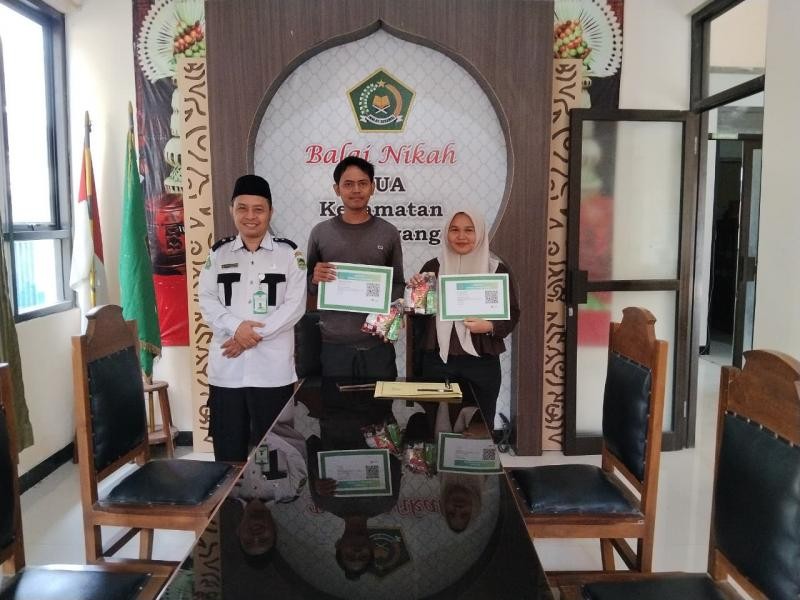 Didik Anak dengan Cinta, Keteladanan, dan Ketegasan Adalah Pesan KUA Jatilawang Kepada Catin