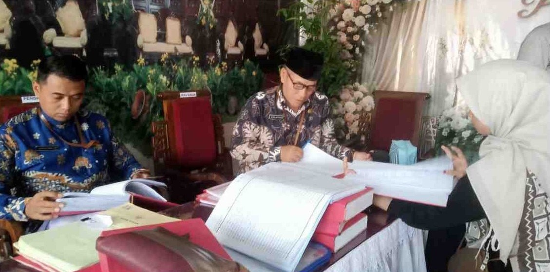 Bimas Islam Kemenag Banyumas Lakukan Monev Pelayanan Nikah dan Rujuk di KUA Pekuncen