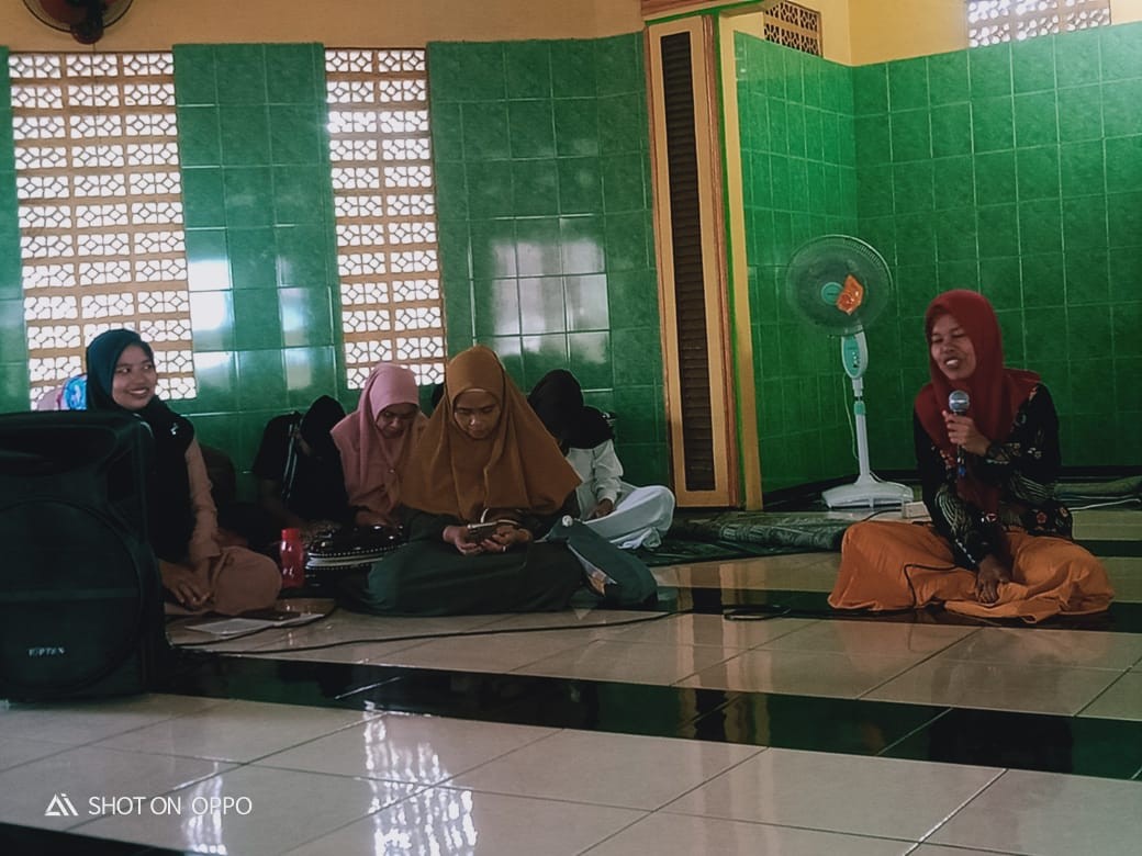 Gerakan CEPAK Digelorakan, Penyuluh KUA Lumbir Edukasi Cegah Perkawinan Anak di MT Al Baid