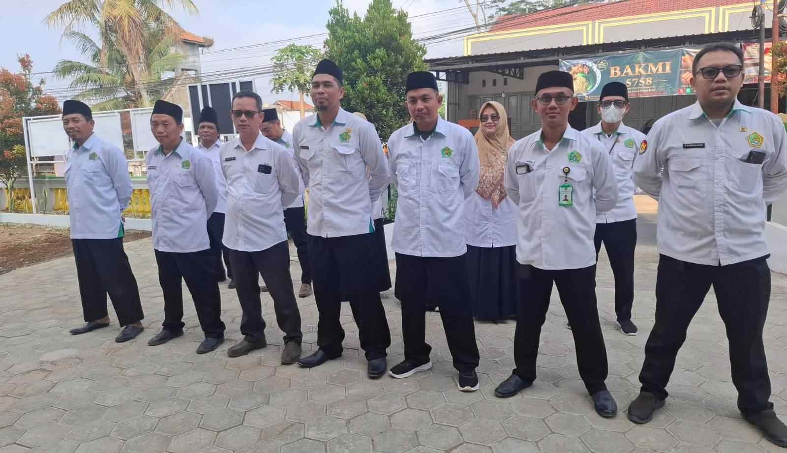 Satu Semangat, Satu Tujuan: KUA Ajibarang Kukuhkan Komitmen Pelayanan Umat