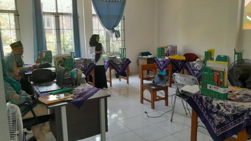 MTs Nurul Iman Cikembulan Gelar Wawancara Seleksi Calon Guru Bahasa Indonesia Baru