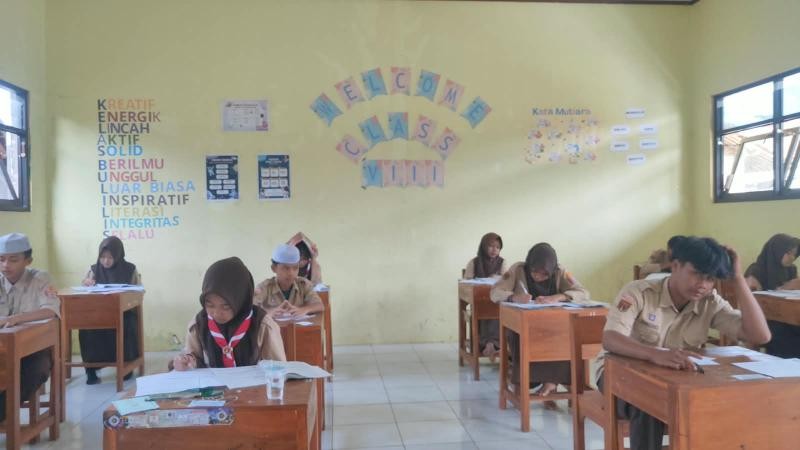 Masuk Hari Kedua, Pelaksanaan ASTS di MTs Nurul Iman Cikembulan Tetap Berjalan Lancar