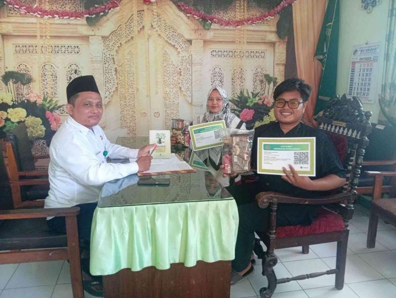 Bimwin KUA Rawalo Bekali Catin Pentingnya Kasih Sayang dalam Rumah Tangga
