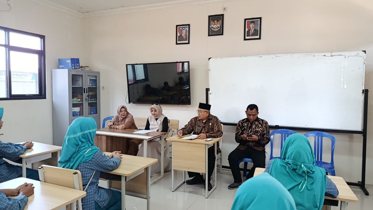 Santunan Yatim dan Piatu MTs Negeri 3 Banyumas, Wujud Kepedulian dan Kasih Sayang untuk Sesama